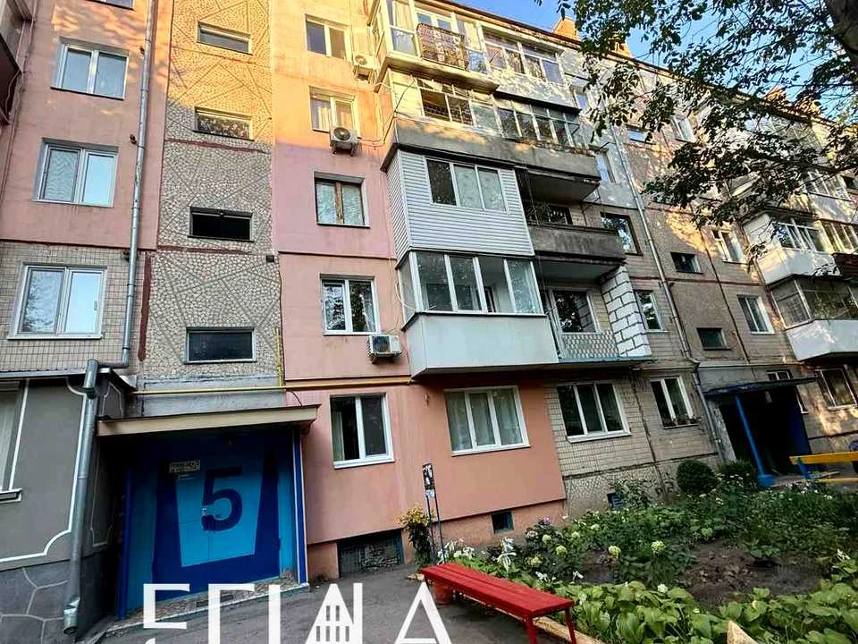 Квартира. Кропивницький, Героїв-Рятувальників вул. (Волкова)