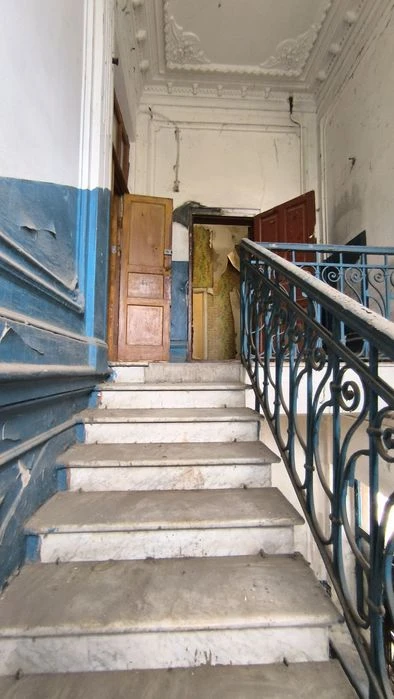 Центр три квартири