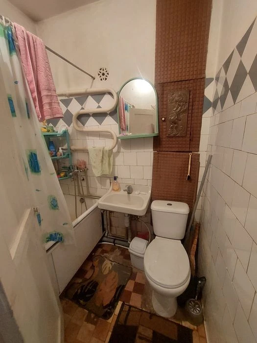 Продам 3к квартиру в Центрі міста