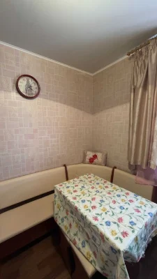 Продаж 2 кімнатної квартири з меблями і технікою