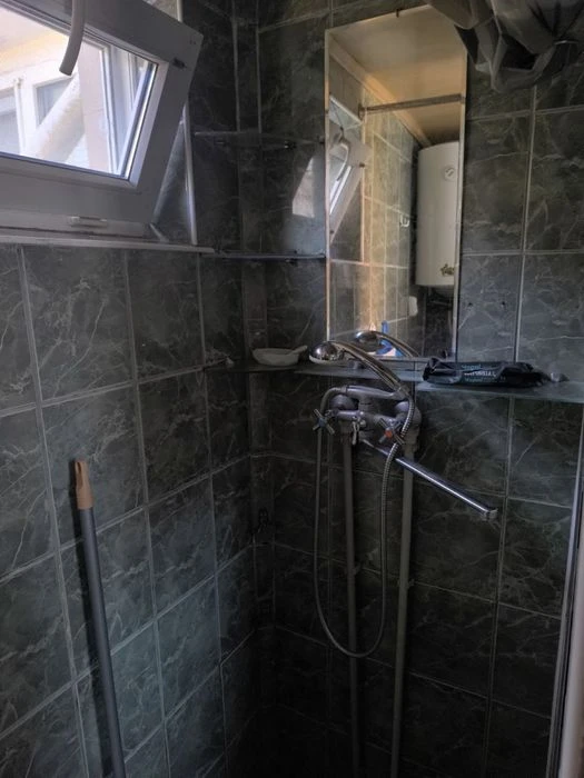 Продам квартиру в загальному дворі на Ковалівці.