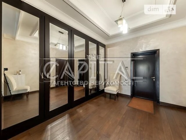 Sale of 3-room apartment 212 sq. m on Lomakivska st. 56/2 • ID 3
