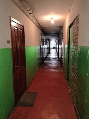 Продам малосімейку на 101 мікрорайоні