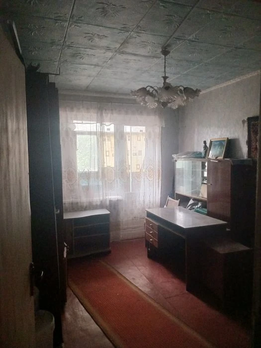 Продаж 3кім квартири п.Новий