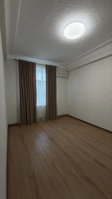 Продам 3-кімнатну квартиру в самому центрі Кропивницького по