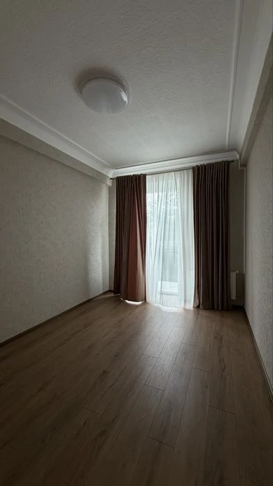 Продам 3-кімнатну квартиру в самому центрі Кропивницького по