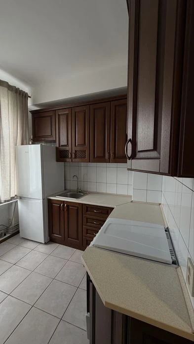 Продам 3-кімнатну квартиру в самому центрі Кропивницького по