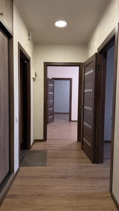 Продам 3-кімнатну квартиру в самому центрі Кропивницького по