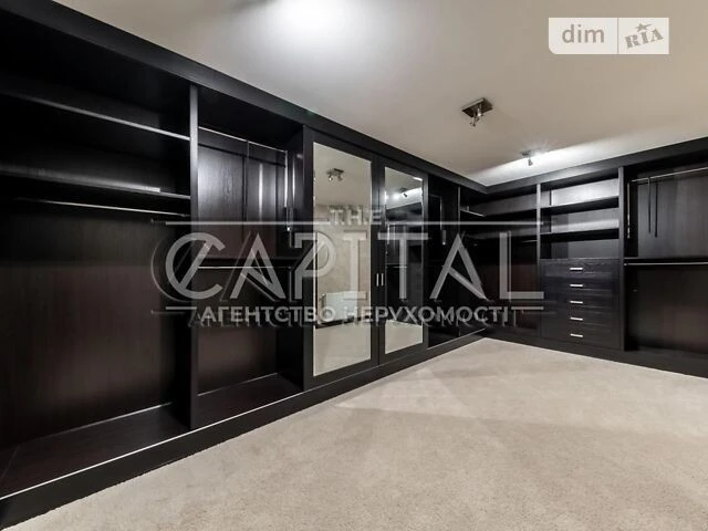 Sale of 3-room apartment 212 sq. m on Lomakivska st. 56/2 • ID 3