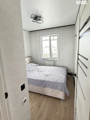 Продаж Квартира Космонавтів