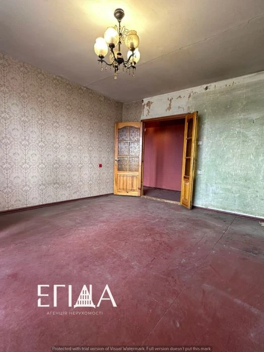 Продаж 3-кімнатної квартири вул.Кропивницького 7/9 поверх АГ