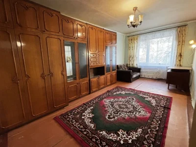 2 кімнатна квартира 31 м2 в гуртожитку на 2 поверсі, район К