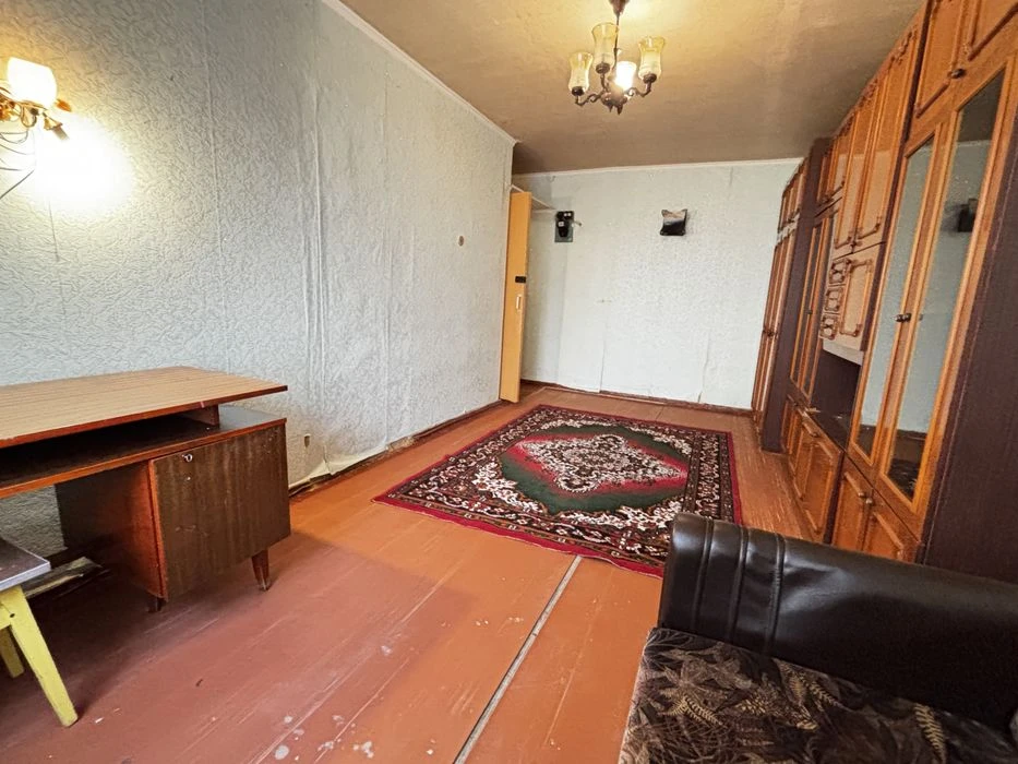 2 кімнатна квартира 31 м2 в гуртожитку на 2 поверсі, район К