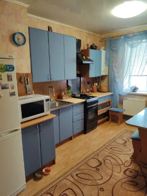 Продаж Квартира Космонавтів