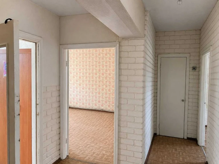 Продаж трикімнатної квартири з АГВ