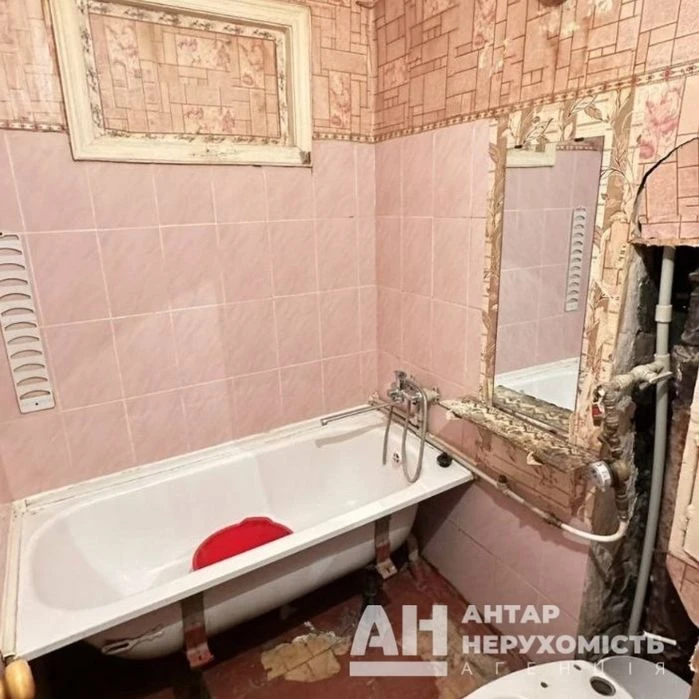 Продається 3-к квартира, р-н Кізельгур, Первозванівка.

Площ