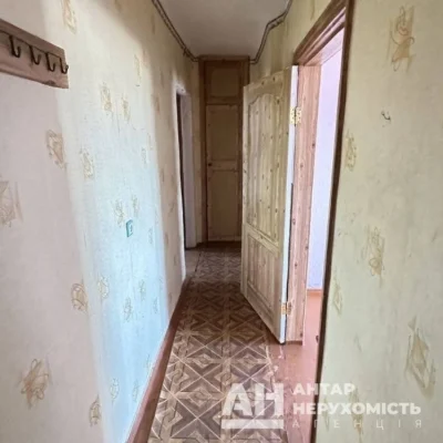 Продається 3-к квартира, р-н Кізельгур, Первозванівка.

Площ