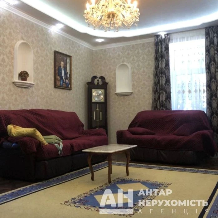 Продається шикарна 3-к квартира в Кропивницькому , р-н Центр