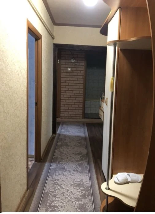 3 кімнатна квартира на 2 поверсі на вул. Жадова