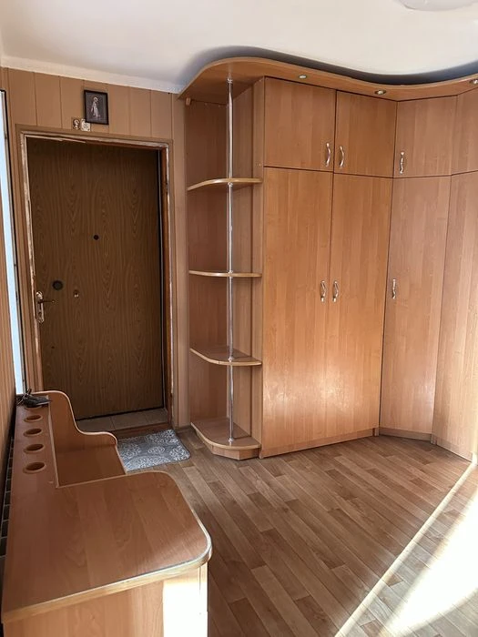 продам 4-кімн. квартиру 125 кв. м центр