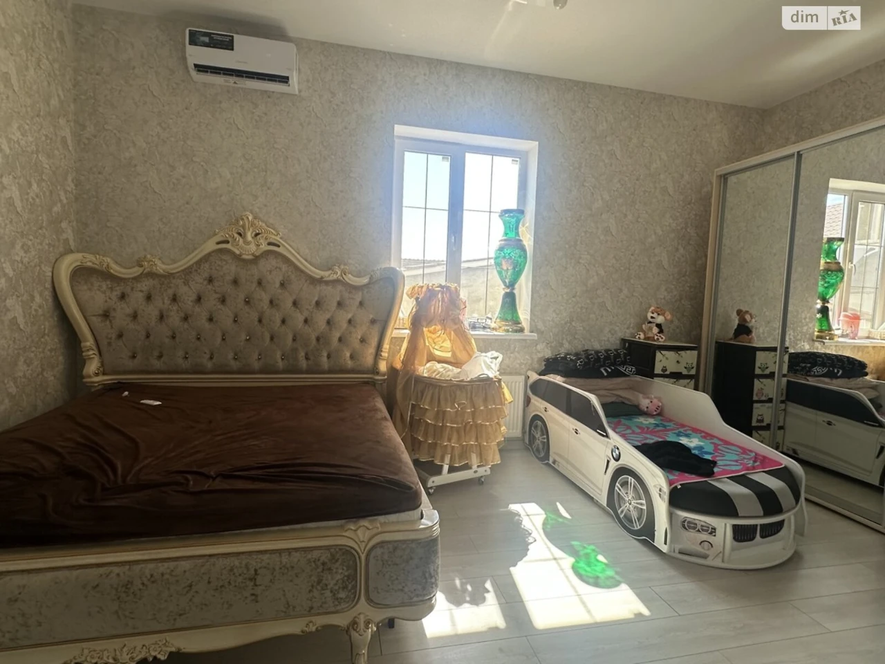 For Sale House Vuzivskyi