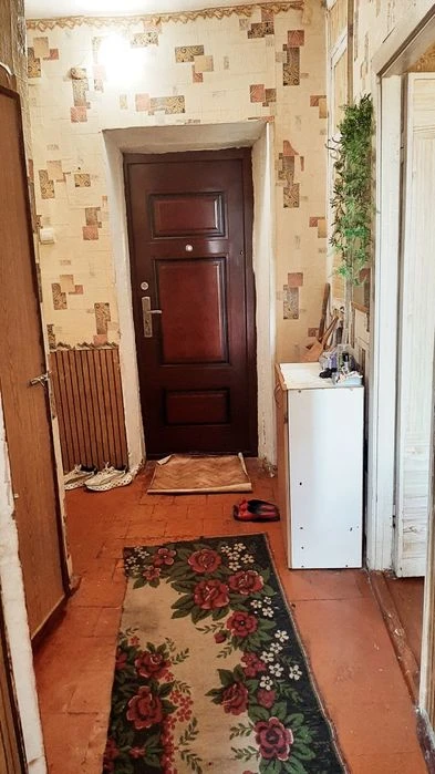 Типографія!! Продам 2  кімнатну квартиру