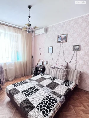 Продаж Квартира Космонавтів