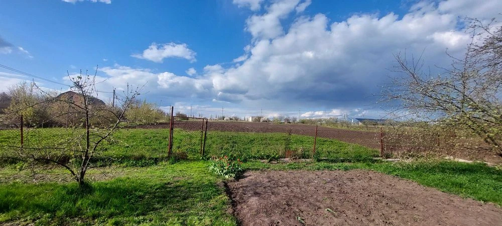 Продаж Будинку з гаражем + 25соток землі ( Євідновлення)