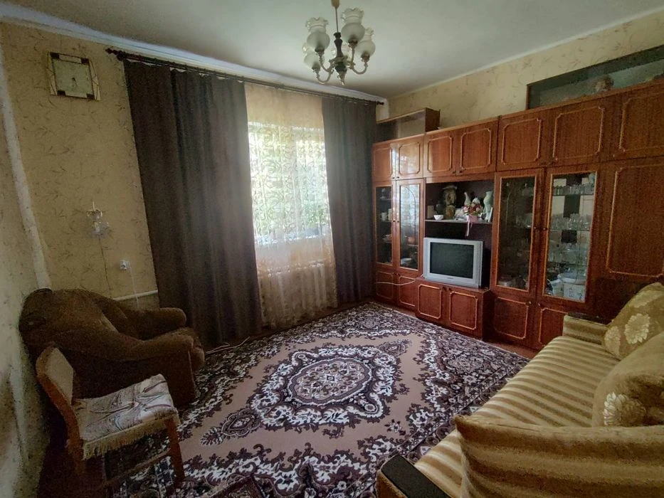 Продам 2-ий  будинок.с.Соколівське  Можна по сертифікату.