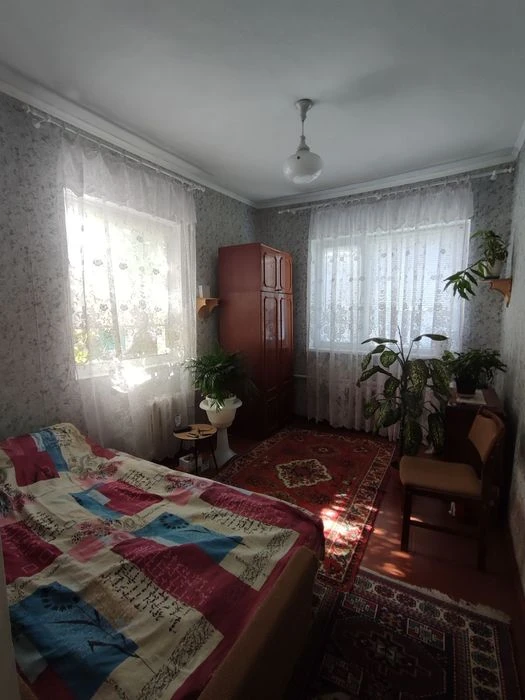 Продам 2-ий  будинок.с.Соколівське  Можна по сертифікату.