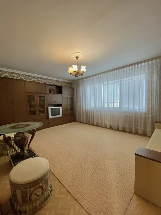Продам добротний  будинок