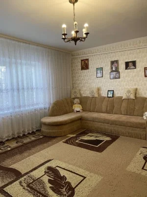 Продам добротний  будинок