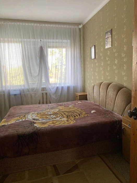 Продам добротний  будинок
