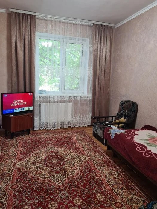 Добротний будинок поруч із Кропивницьким