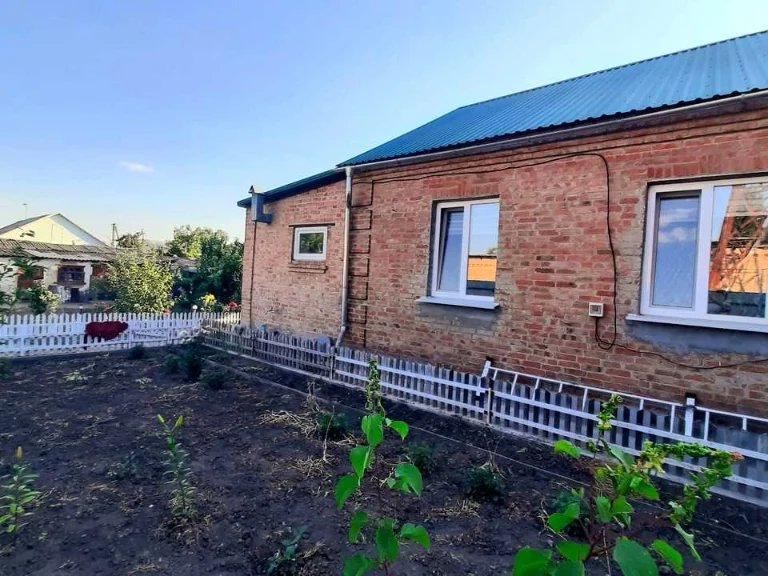 Будинок. Кропивницький, Героїв Маріуполя вул. (Генерала Роді