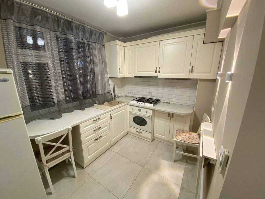 For sale 1 room apartment Saltivka metro station Studentska Designer Euror