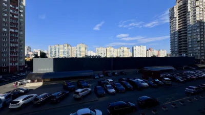 Продаж 2-К квартири з ремонтом на Григоренка 18-А! Позняки ,