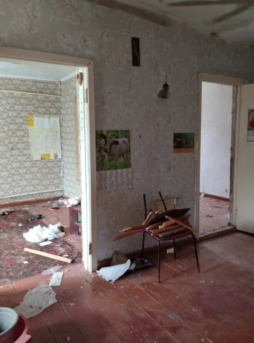 Півбудинку  з окремим двором,  50и2