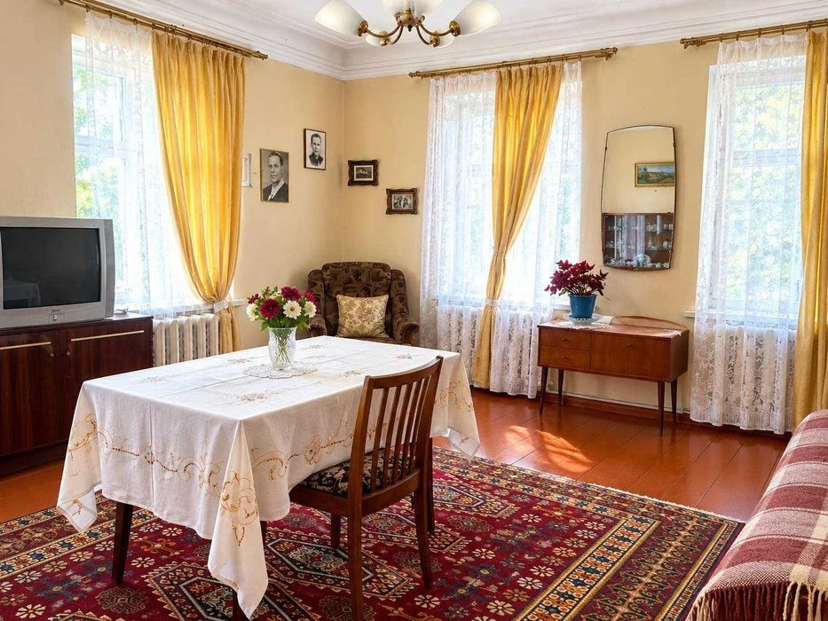 Продам будинок в центрі міста по вулиці Пашутінський / Шевче