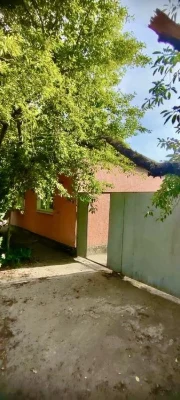 Продаж півбудинку з окремим  подвір'ям . м. Кропивницький  Л