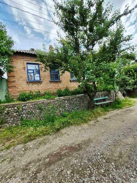 Терміново продам будинок 81 м2 . Торг!