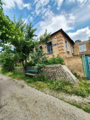 Терміново продам будинок 81 м2 . Торг!