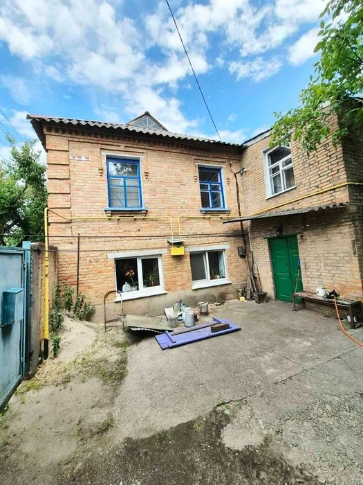 Терміново продам будинок 81 м2 . Торг!
