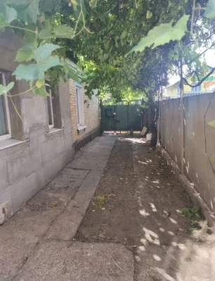 Продам частину будинку. Миколаївка