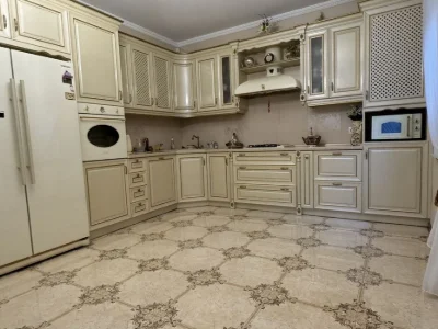 Облаштований, новий Будинок з меблями та технікою.