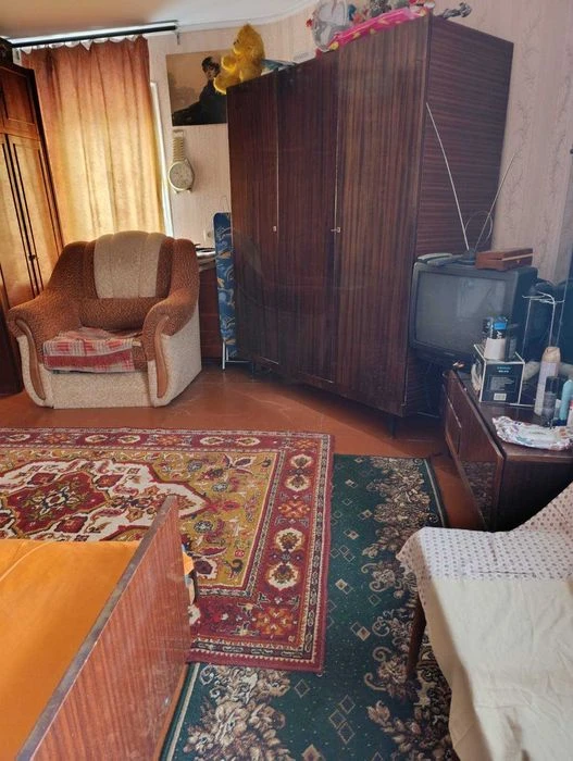 Продам частину будинку в районі Шкільного