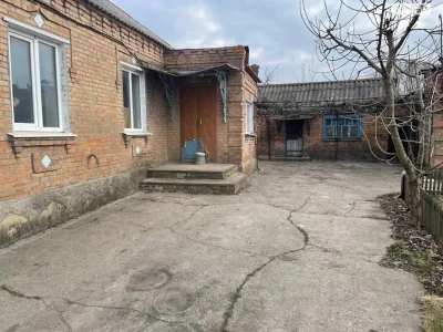 Продаж Дім