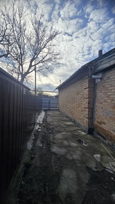 Продам Окремий Будинок.ст балашівка