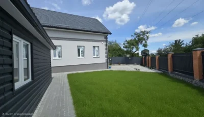 Продаж унікального окремого будинку на приватизованій ділянц