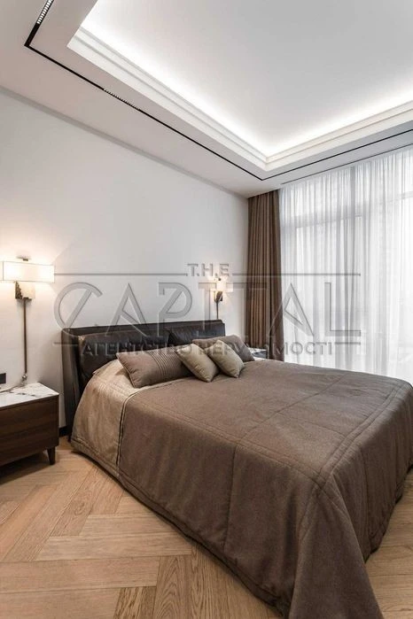 Sale of 2-room/82m2 residential complex "Bulvar Fontanov" with renovation/terrace/ul.